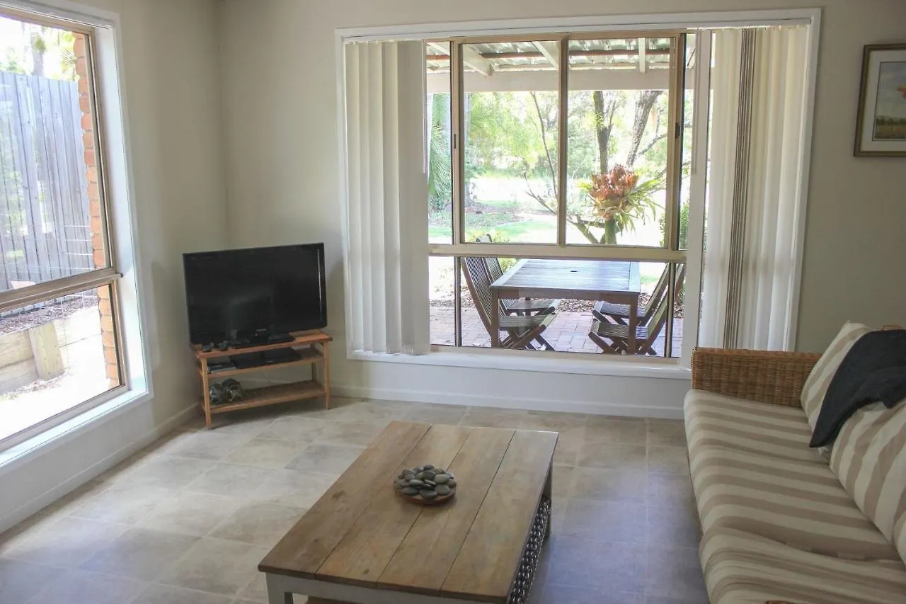 2 51 Carlo Road ריינבואו ביץ' אוסטרליה