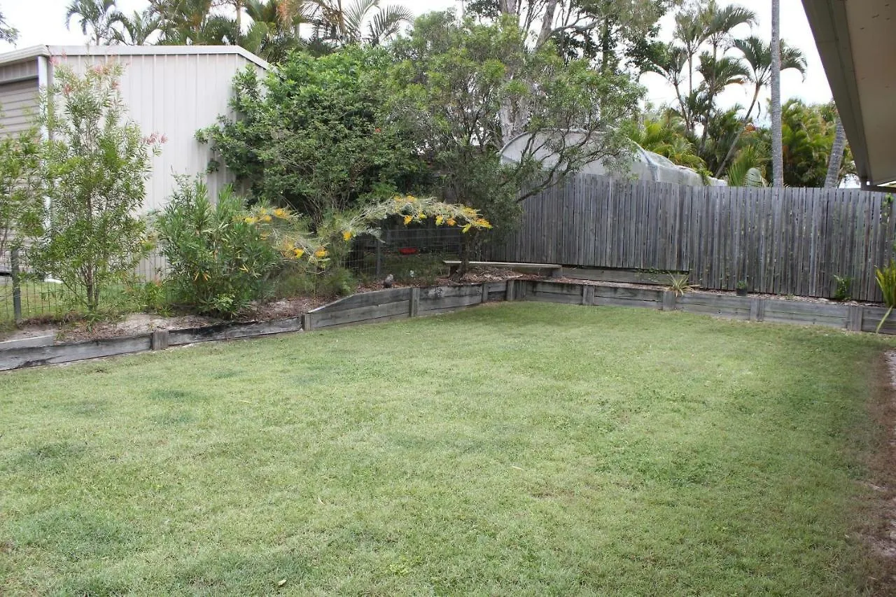 2 51 Carlo Road Rainbow Beach Australia